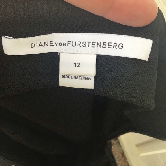 Diane Von  Furstenberg black skirt - Picture 3 of 4